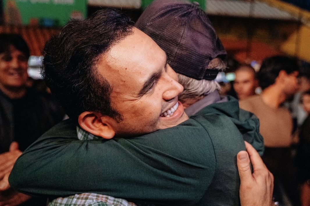 Dr. Jhony Bezerra prestigia abertura do Maior São João do Mundo celebra junto ao povo