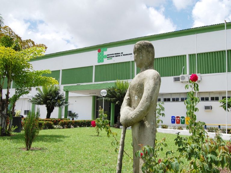 Surto de catapora suspende aulas de turma do IFPB em Cajazeiras por 10 dias