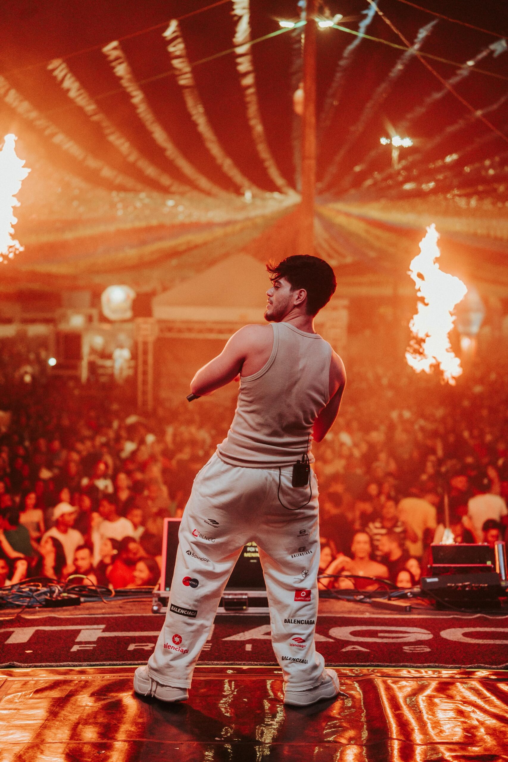 Thiago Freitas inicia turnê junina pela Paraíba com show em Campina Grande, nesta sexta (20)