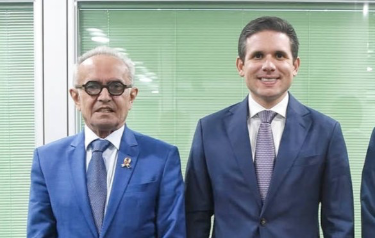 Hugo fala com chanceler para garantir segurança e retorno de prefeitos em Israel