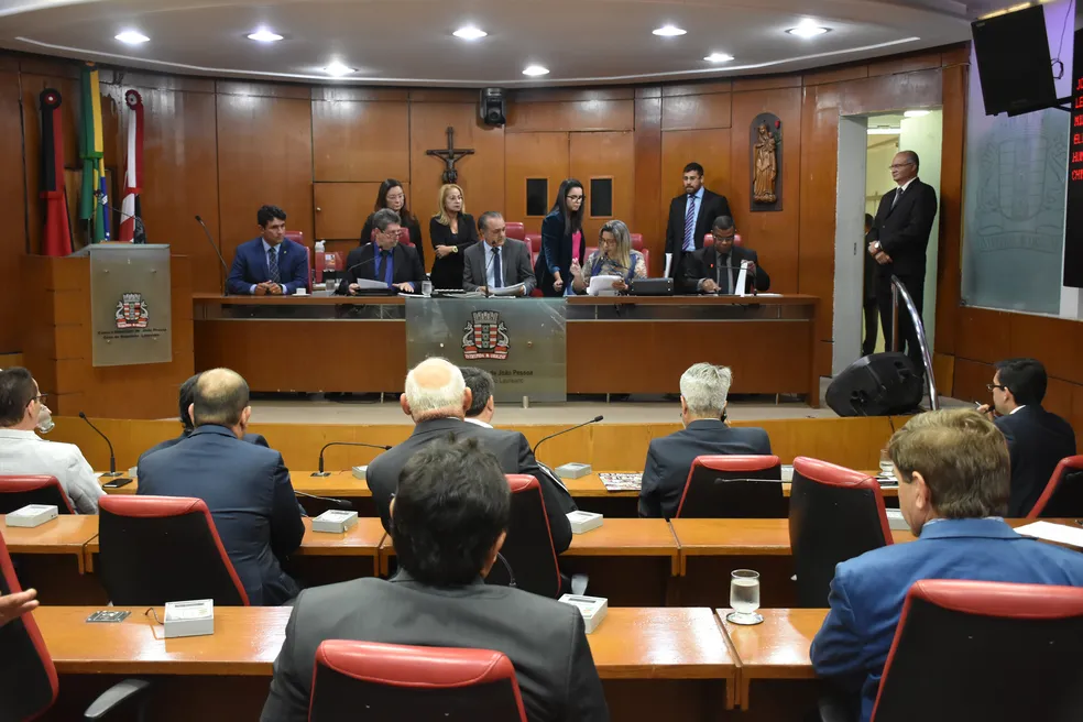 Câmara Municipal de João Pessoa aprova LDO 2026 e limpa pauta do primeiro semestre