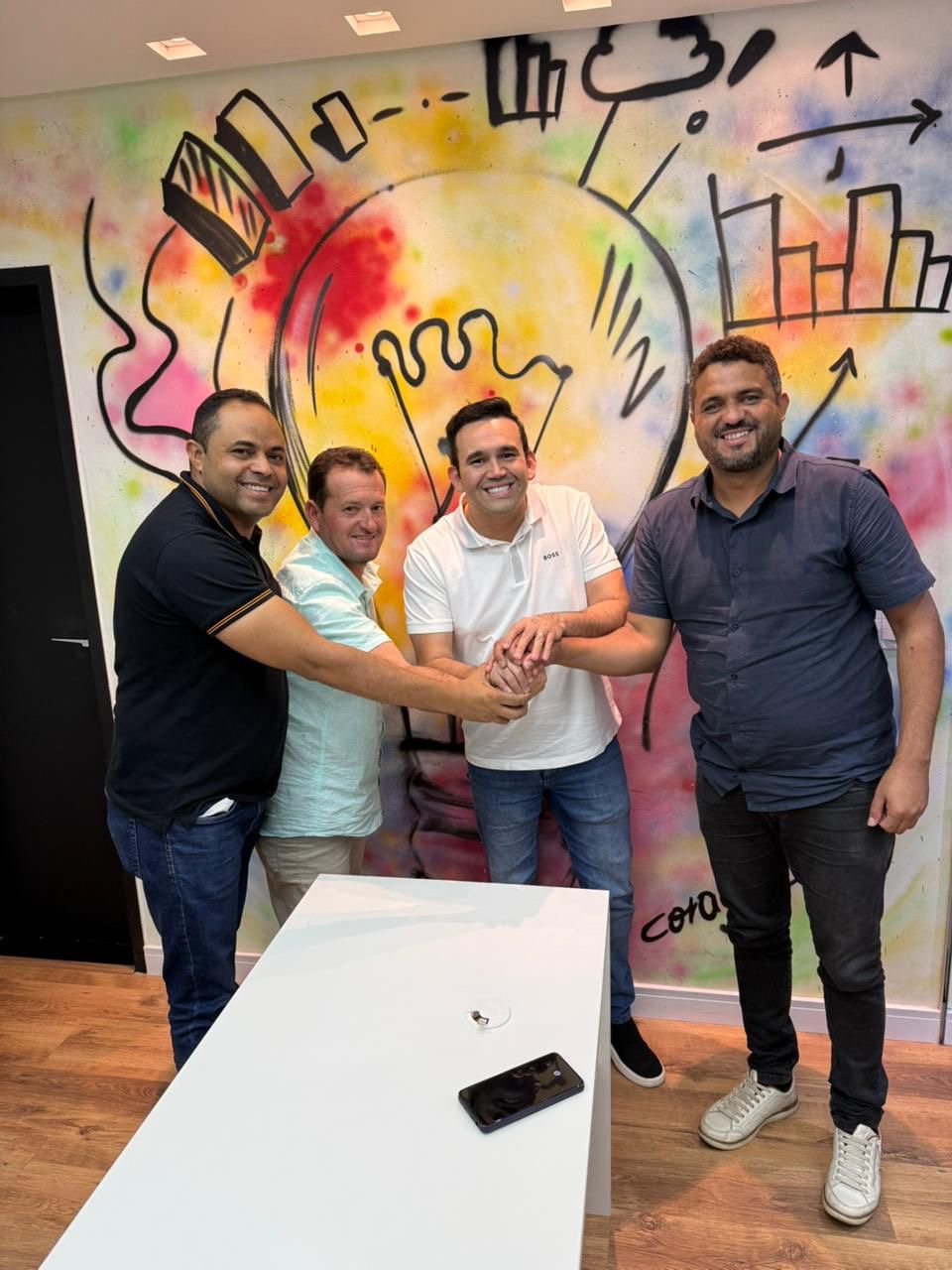 Vice-prefeito, vereadores e suplentes de Assunção-PB se reúnem com Dr. Jhony Bezerra e declaram apoio a sua pré-candidatura a deputado