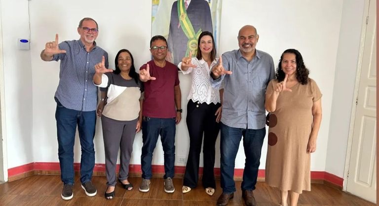 Com Cícero no radar, Denis Soares assume federação entre PT, PV e PCdoB e cobra espaço na sucessão de João