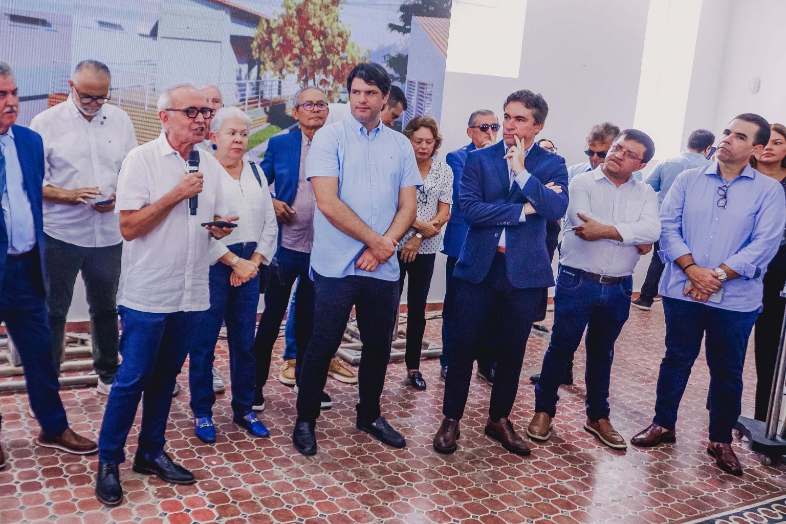Cícero apresenta pacote de obras e a implantação da Zona Azul no Centro Histórico da Capital