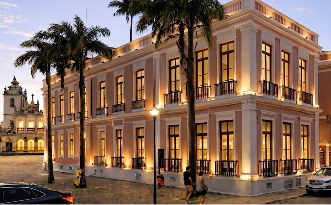 João Azevêdo formaliza a instalação de hotel do Vila Galé no Centro Histórico de João Pessoa e apresenta empreendimento a operadoras de turismo em Portugal